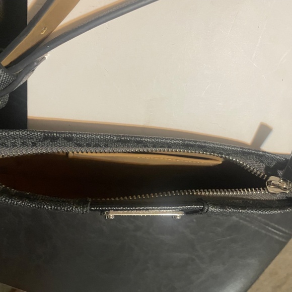 Michael Kors Women's Fannie Pack, Black/Grey, - Picture 3 of 5